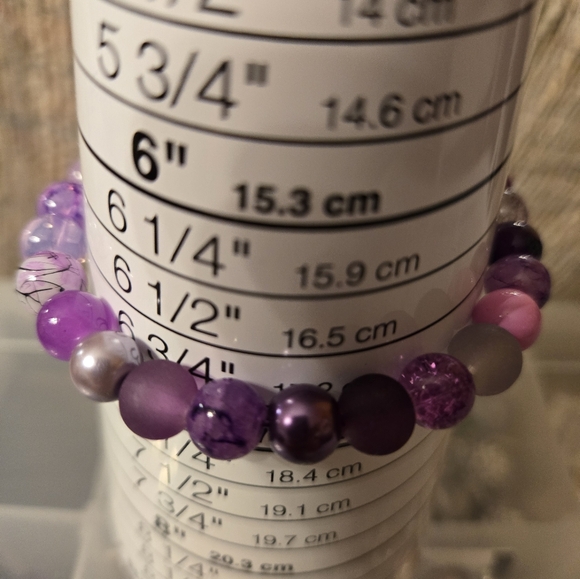 Stretch Bracelet with Different Shades of Pink Beads - Picture 7 of 7